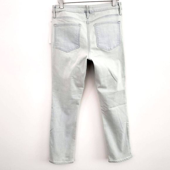 ATHLETA Sculptek Skinny Crop Jean Glacier Wash NWT - Picture 9 of 14